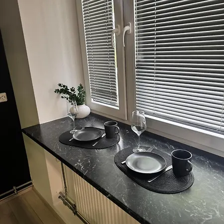 Downtown Riverside With Parking