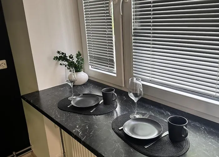 Downtown Riverside With Parking